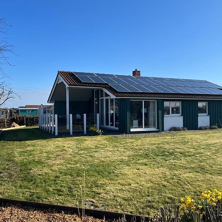 Ferienhaus "Deichglueck" Direkt An Der Nordsee Wesselburenerkoog Esterno foto