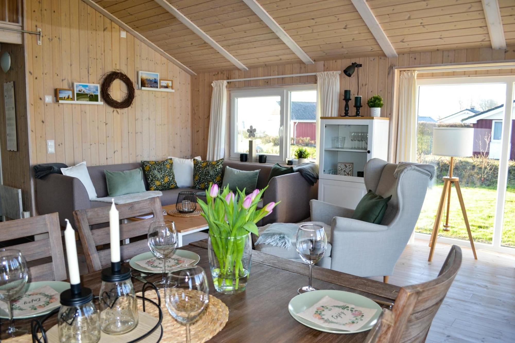 Ferienhaus "Deichglueck" Direkt An Der Nordsee Wesselburenerkoog Esterno foto